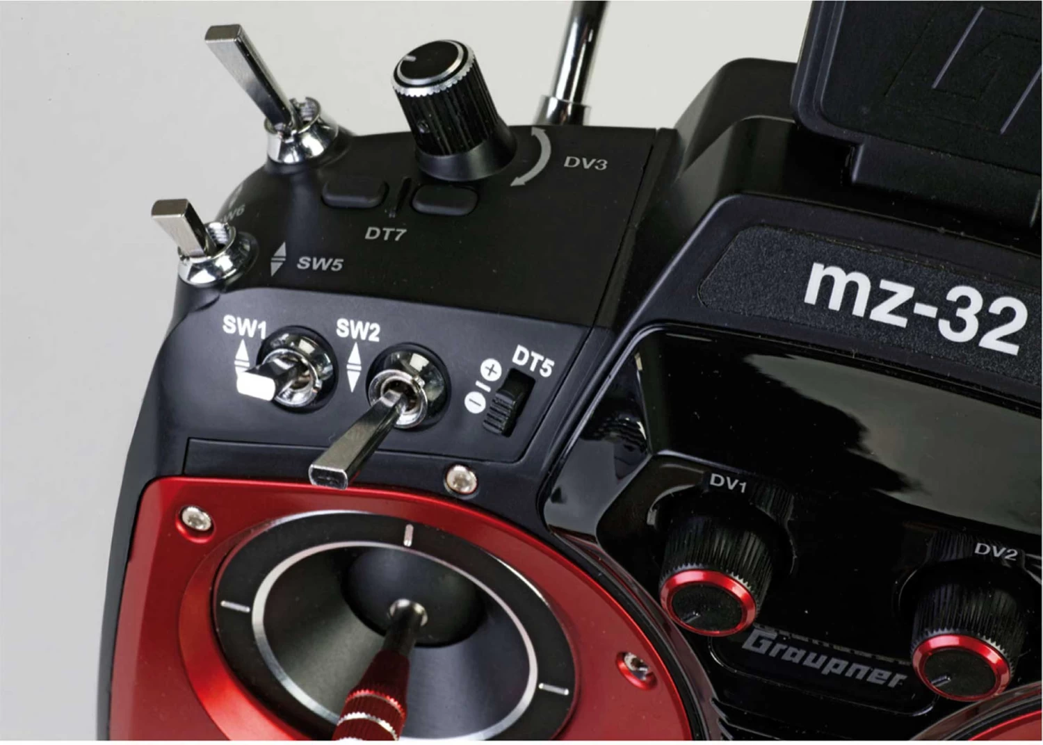 GRAUPNER MZ-32 HOTT Einzelsender 2,4Ghz Fernsteuerung 8 GRAUPNER MZ-32 HOTT Einzelsender 2,4Ghz Fernsteuerung - Image 8