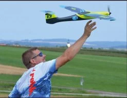 Robbe Modellsport RAT 1,3M PNP VOLL-GFK PYLON MODELL MIT EINGEBAUTEM MOTOR UND SERVOS -Flight Model Parts Store 9754426f