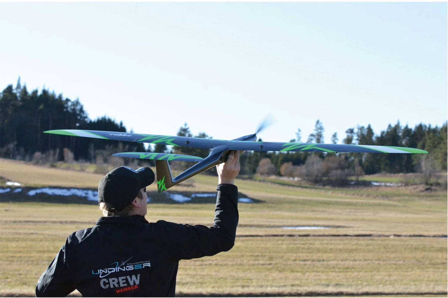 Robbe Modellsport AMPLITUDE PNP VOLL-GFK/CFK HOTLINER MIT EINGEBAUTEN SERVOS UND ANTRIEB 8 Robbe Modellsport AMPLITUDE PNP VOLL-GFK/CFK HOTLINER MIT EINGEBAUTEN SERVOS UND ANTRIEB - Image 8