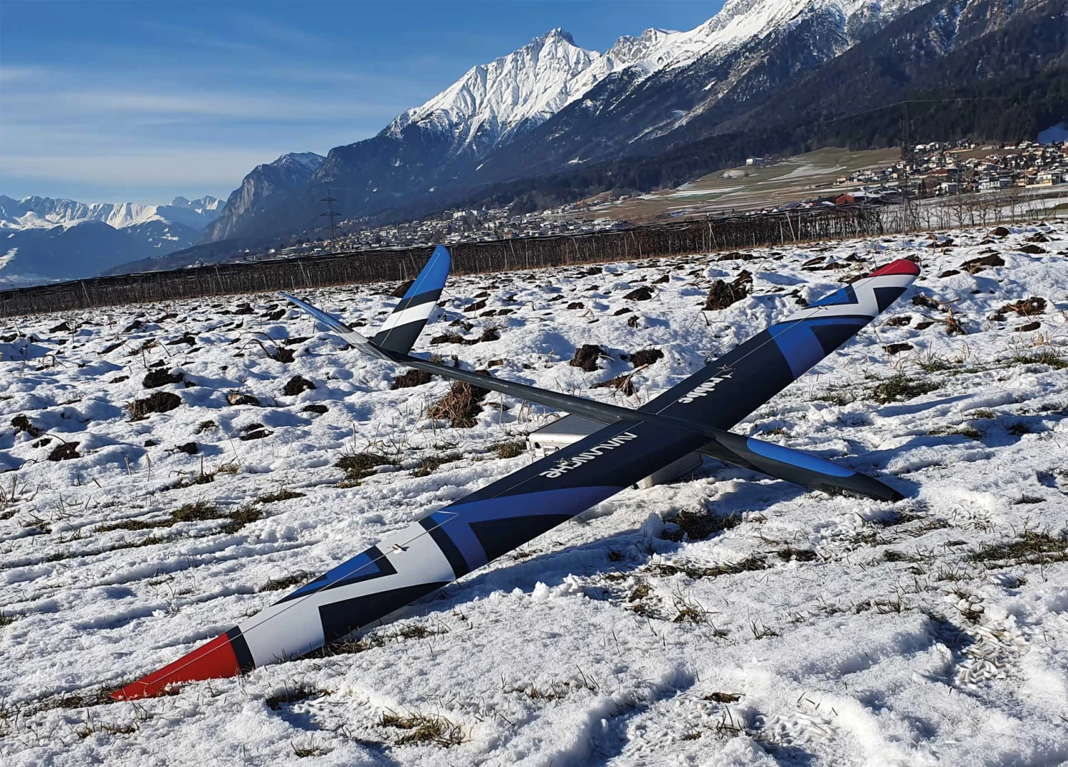 Robbe Modellsport AVALANCHE ARF VOLL-GFK/CFK 2,8M ELEKTRO 9 Robbe Modellsport AVALANCHE ARF VOLL-GFK/CFK 2,8M ELEKTRO - Image 9