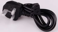 ISDT Geräteanschlusskabel 3-Pin Für Netzbetrieb UK Ausführung