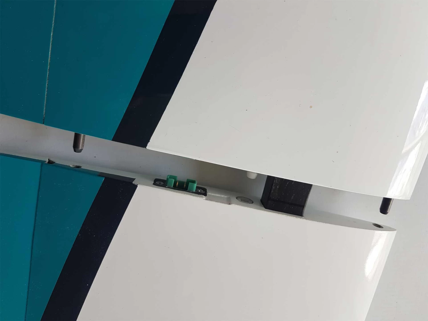 Robbe Modellsport SCIROCCO S 3,75M ARF (Petrol) VOLL-GFK HOCHLEISTUNGSSEGLER MIT 4-KLAPPENFLÜGEL 6 Robbe Modellsport SCIROCCO S 3,75M ARF (Petrol) VOLL-GFK HOCHLEISTUNGSSEGLER MIT 4-KLAPPENFLÜGEL - Image 6