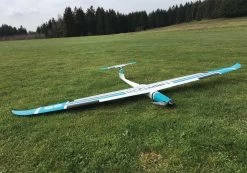 Robbe Modellsport Limit Pro PNP PETROL Mit Eingebauten Servos Und Antrieb, Voll-GfK/CfK -Flight Model Parts Store 9781142m