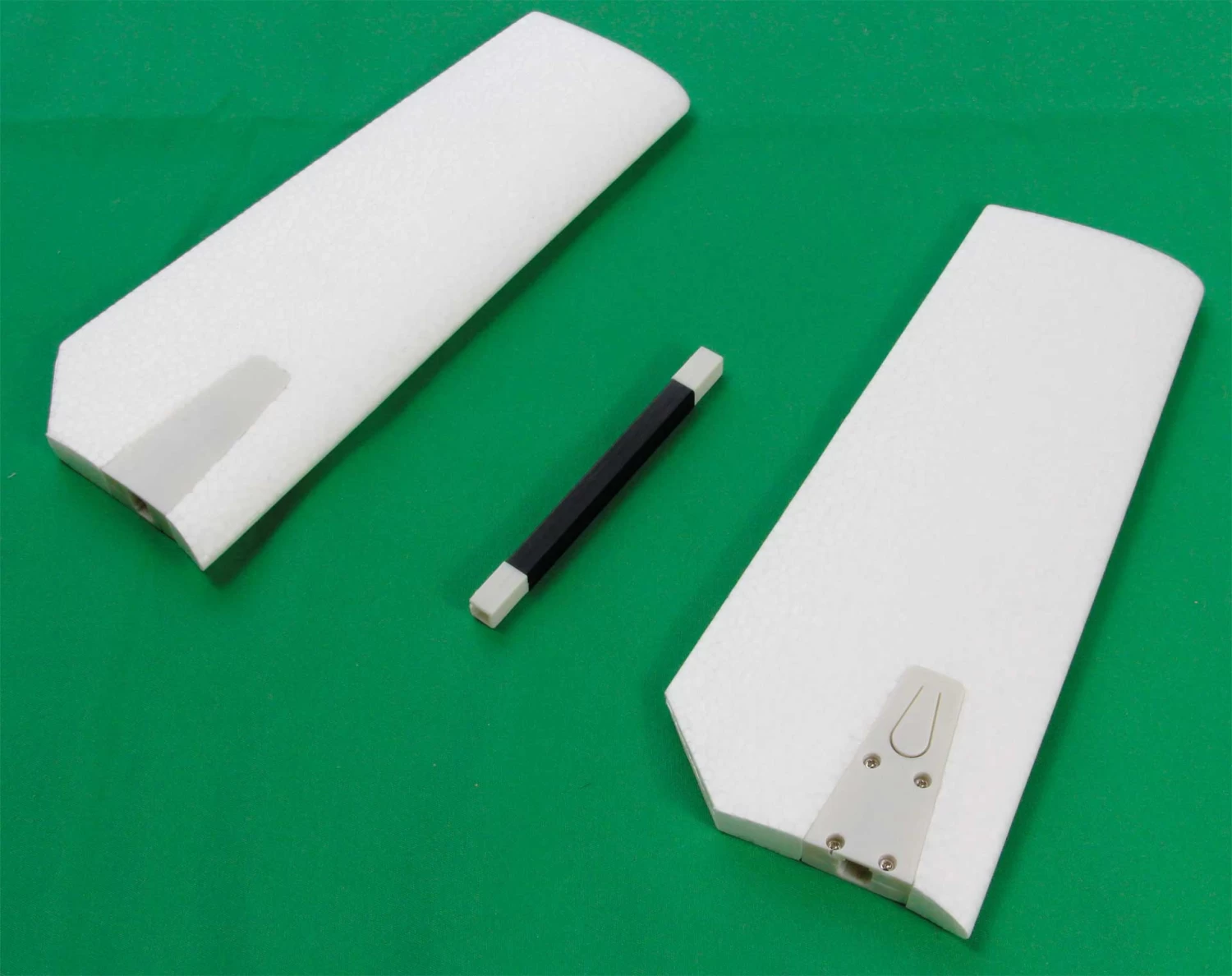 Robbe Modellsport Höhenleitwerk ASW 15b 2 Robbe Modellsport Höhenleitwerk ASW 15b - Image 2