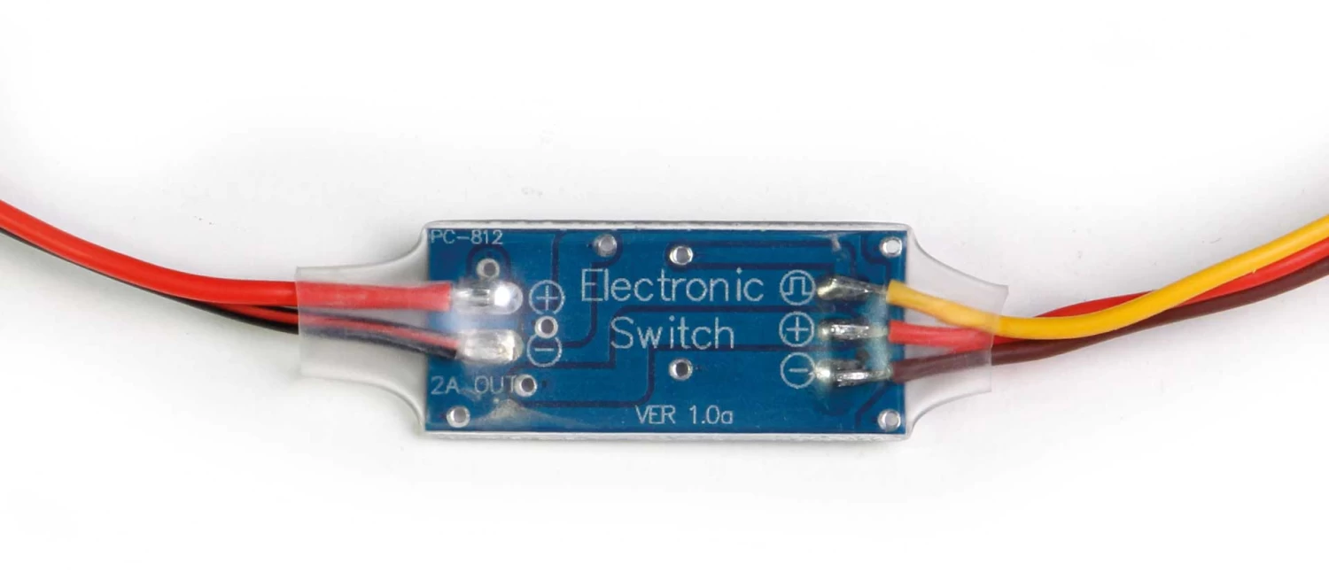 Robbe Modellsport Elektronischer Schalter 2A 4,8-7,4V Graupner/Uni Stecksystem 2 Robbe Modellsport Elektronischer Schalter 2A 4,8-7,4V Graupner/Uni Stecksystem - Image 2