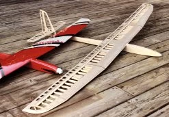 Robbe Modellsport Slider Q High Performance 4-Klappen Segelflugmodell, Sperrholz/Balsa-Holzbausatz "Made In Austria" -Flight Model Parts Store 9793645p
